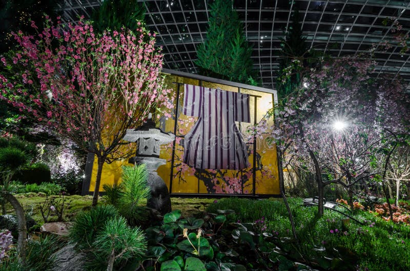 Explore Sakura Night Garden Japão 2024