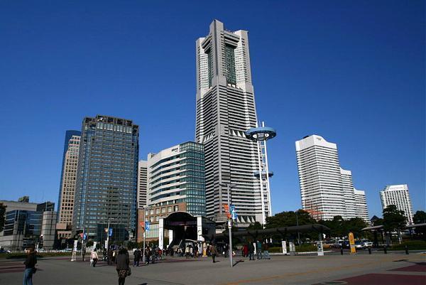 Going up Yokohama Landmark Tower & Sky Garden Japan 2024